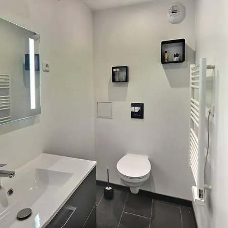 Superbe, T2 Elegant, Neuf, Parking Apartment Gerde Exterior photo
